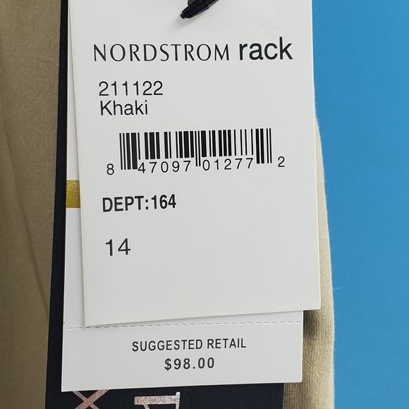 NWT Nordstrom khaki bermuda shorts 14 - Picture 3 of 14